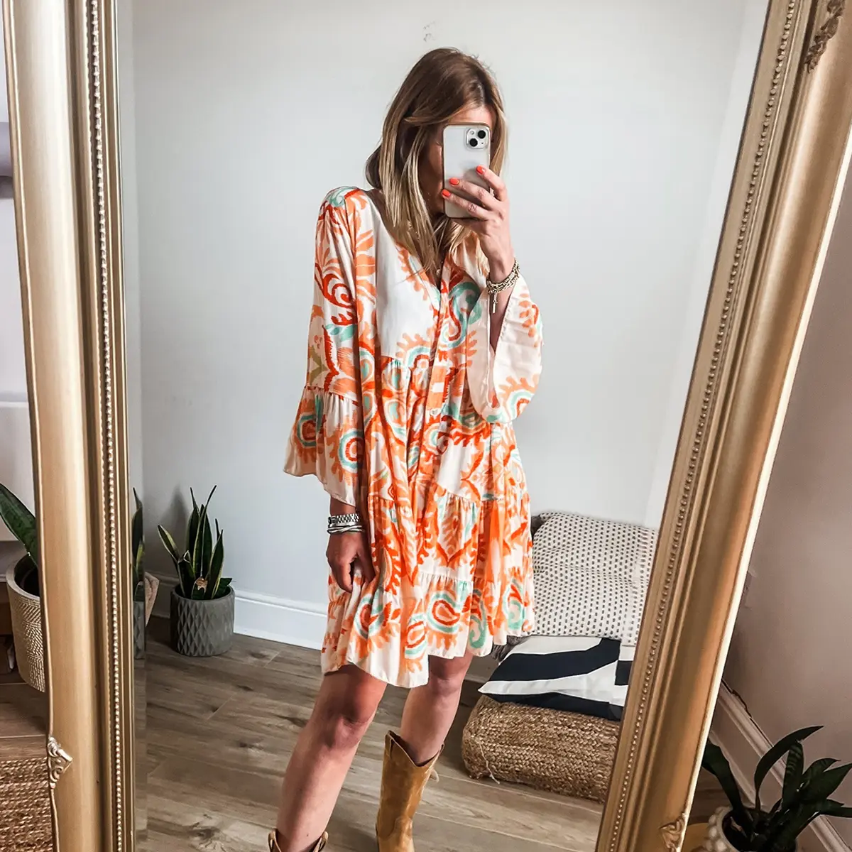 velvet embroidered dresses 2PC Stitched Embroidered Velvet Dress