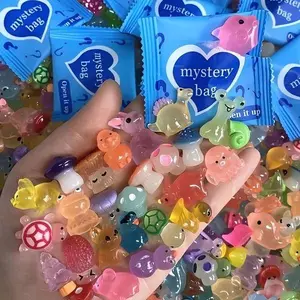 (100pc)Mini Glow in The Dark Animal Resin Models, Surprise Mystery Bag for Dollhouse Decor, Fairy Garden Decor,dollhouse decor