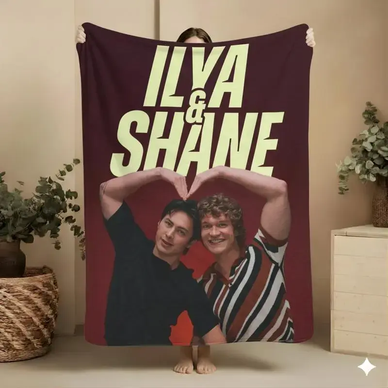Vintage Heated Rivalry Fleece Blanket - Cozy LGBT Pride Soft Pink Throw with Bold Poster Artwork, Personalized Photo Face, Mexico Flag Design - For Hip-Hop Lovers, Office Use - Christmas Gift, Garden Decor Addition