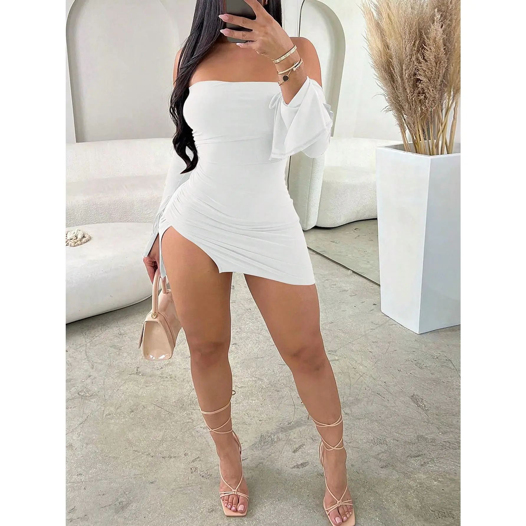 Women's Elegant Sleeveless Tube Top Mini Dress - Seamless, Soft, Fitted, Zipper-Accented for Carnival Night, Romantic Party Occasions (Emphasizes Elegance), Lady, Formal, Fashion Apparel, Slit, Birthday Dress, Going Out Outfit, Black Dresses
