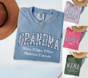Personalized Grandma Shirt, Floral Grandma Tee with Grandkid Names, Custom Mother's Day Gift for Grammy