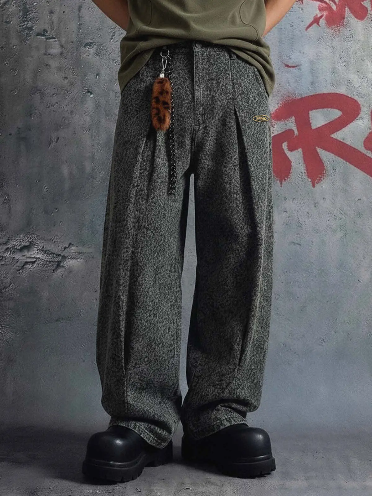 Supermade Men's Leopard Print Barrel Jeans with a High Waist, Pleated Front, Contrast Stitching, and a Fashion Tassel, Bottom, Statement