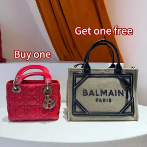 Pre-owned leather Shoulder Bags bundle buy one，get one free Lady Dior&Balmain shoulder bag