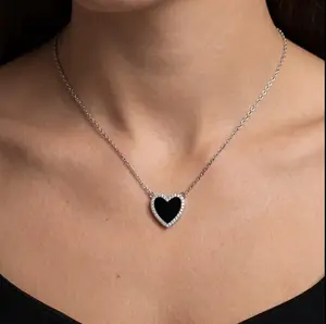 Peach Heart Pendant Necklace with Pearl Accent – Elegant Clavicle Chain Jewelry for Women