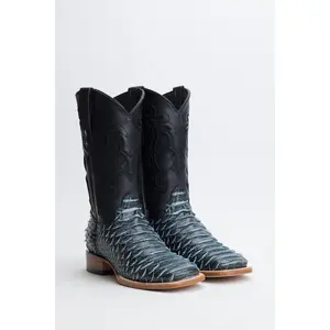 Ranchers Faux Jumbo Python - Black/White