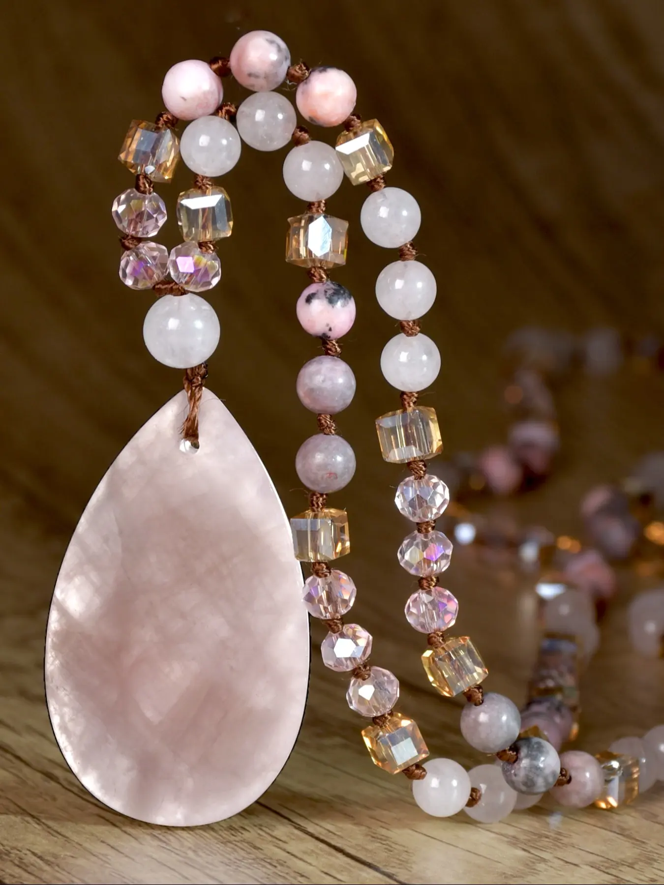 Fashion Waterdrop Boho Chic Unique Crystal Design Pendant Necklace, Fashion Accessory Necklace, 108 Beads Handmade Natural Stone Long Beaded Necklace, Mother's Day Valentine's Day Gift, Natural Crystal Jewelry