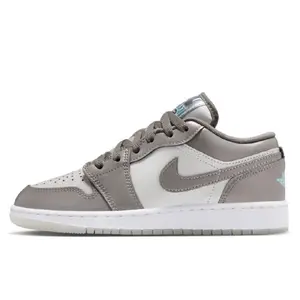 Youth Jordan 1 Low SE Flat Pewter/Blue Chill (HV4398 014) (GS)
