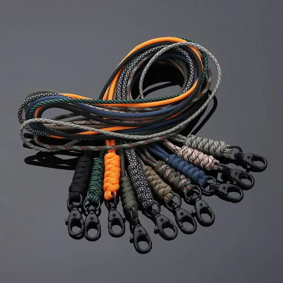 Emergency Survival Backpack High Strength Paracord Keychain Parachute Cord Lanyard Rotatable Buckle Key Ring