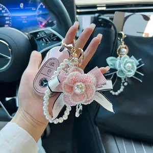 Camellia Car Keychain,Universal Car Keychain & Hanging Ornament Multi-Functional Car Accessory, Sturdy Key Ring with Decor Pendant, Car Interior/Key Decor, Must-Have Auto Part for All Car Owners