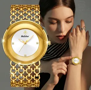 [Mother's Day Gift] Luxury Round Bracelet Watch Fashionable Women's Wristwatch Gold Black Dual Color Options Waterproof Free Size Adjustment Suitable for Daily Wear