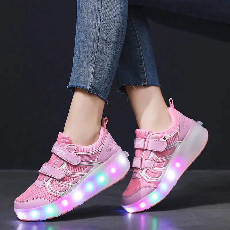 2026 New Girls' Shoes, Children's and Teenagers' Roller Shoes, LED Light-Up Fashionable Sports Shoes, Two-Wheel Roller Skates, Outdoor Sports Roller Skates, Boys' and Girls' Birthday Gifts, Holiday Gifts, Halloween and Christmas WS