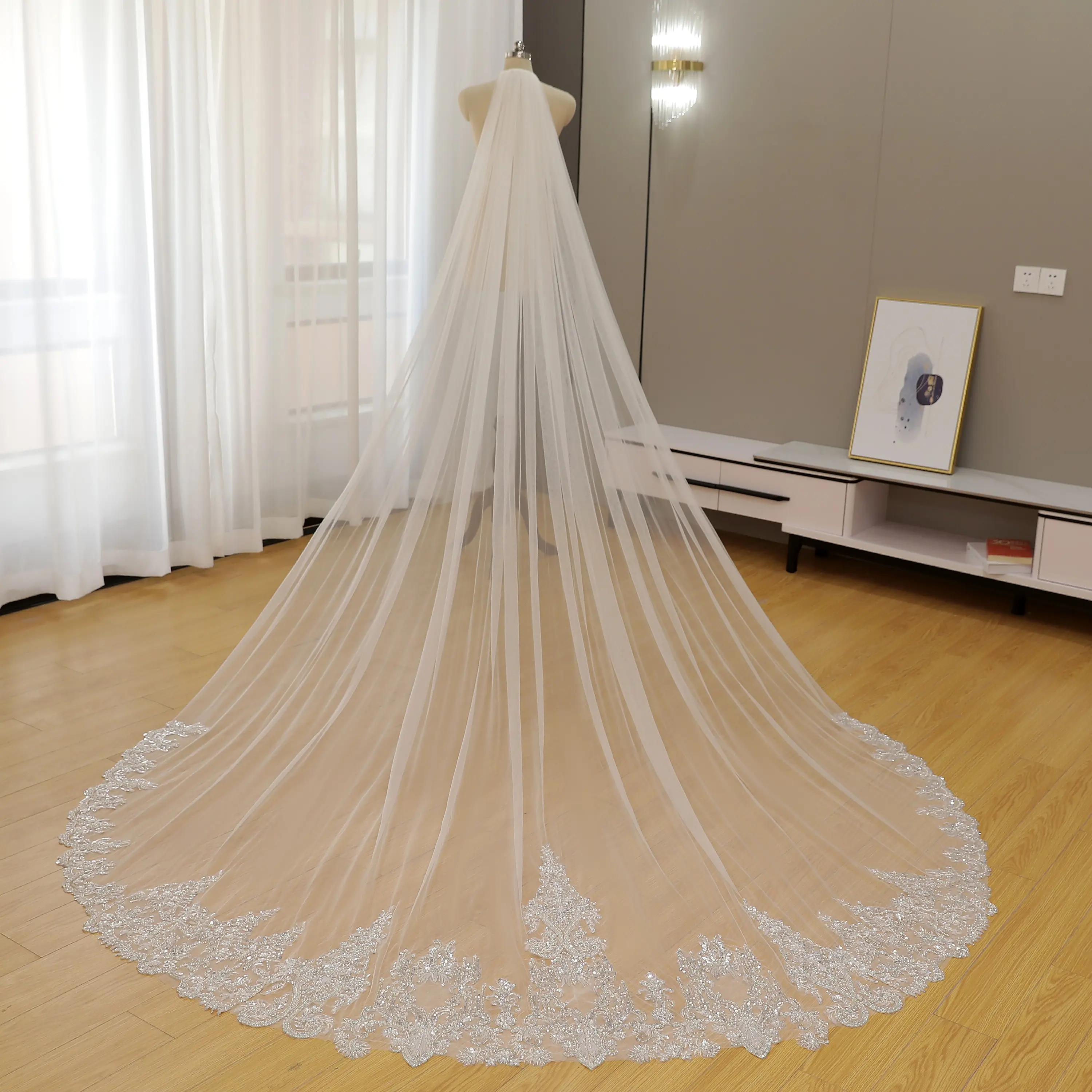 Luxury Sequin Embroidery Lace Cathedral Veil - Shimmering Baroque Bridal Accessory