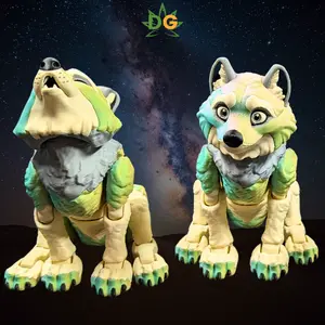 Color Shift Wolf Figurine - Articulated Animal Desk Pet 3D Printed collectible