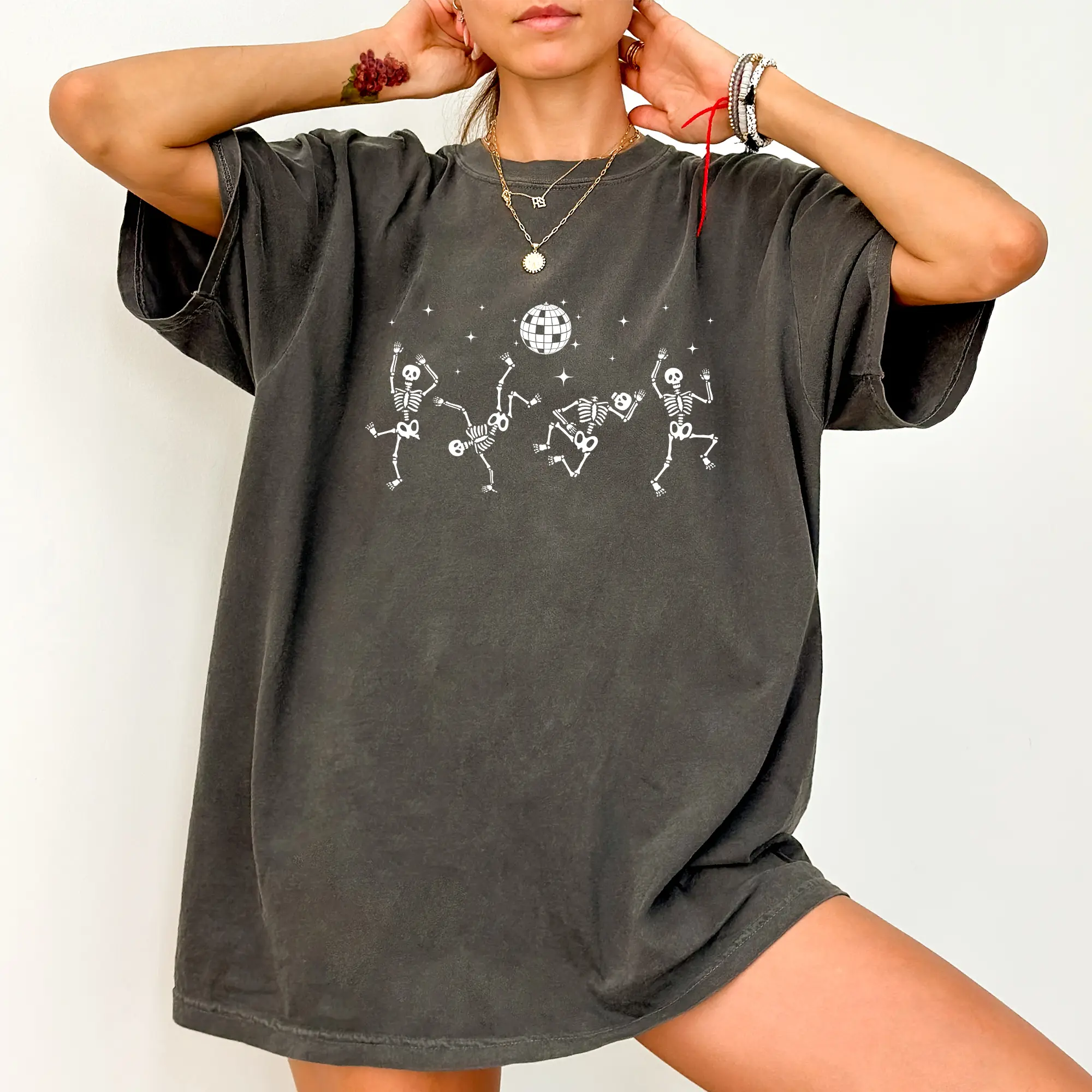 Funny Dancing Skeleton Vintage Comfort Colors Shirt, Skeleton Dancing Vintage Graphic Printed Tee, Funny Halloween Unhinged Shirt, Spooky Vibes Tee, Rock Style Lover Shirt, Spooky Tee, Women's Tops, Womenswear, Cotton Fabric Relaxed Fit Chic Style