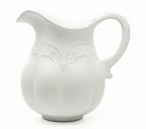 10 Strawberry Street Luca Pitcher 10 Strawberry Street Luca Pitcher