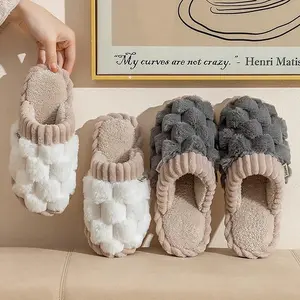 Checkered Pattern Plush Slippers for Women & Men – Ultra Cozy Warm Lined Round Toe House Shoes, Non-Slip Quiet Indoor & Outdoor Home Footwear for Fall & Winter