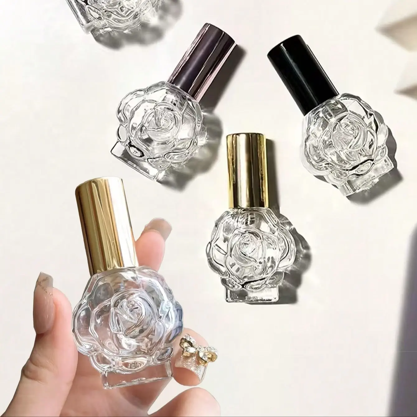 Rose Shape Glass Perfume Bottle, Mini Refillable Scented Bottle with Dropper, Travel Dispenser Bottle, Ideal for Travel/daily Use, Perfect Gift for Beauty Lovers