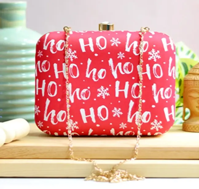 Clutch Purses for Women, Elegant Fancy Christmas Print Bag with Detachable Metal Chain Strap, Ideal Evening Clutch for Christmas Party Formal evening and Special Occasions (RED)