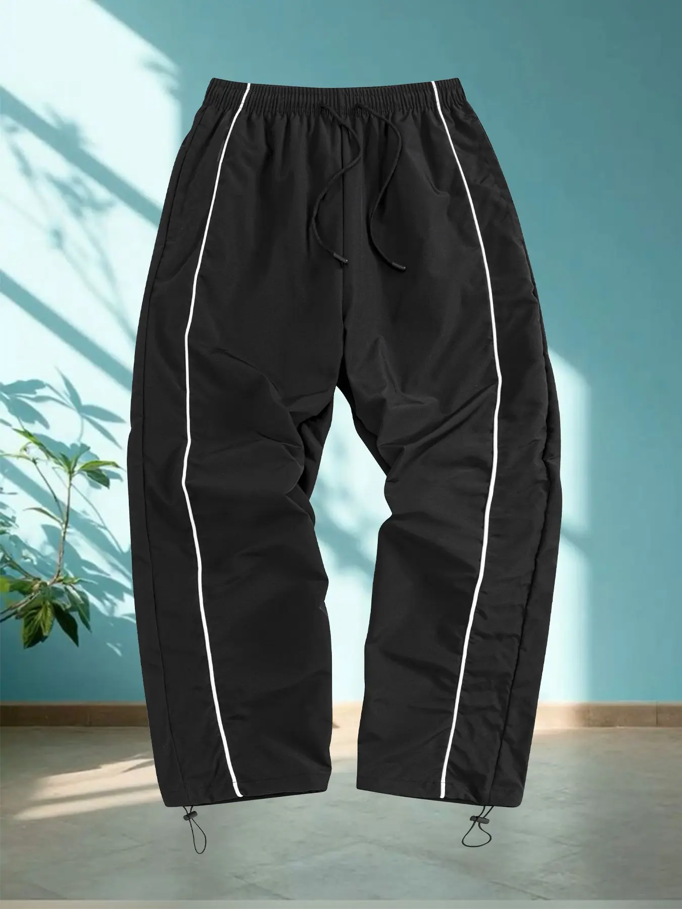 Men's Sport Pants, Trim Fit Windbreaker Design, Buckle & Zip Details, Training Parachute Pants, Active Outdoor Wear, Athletic Bottoms