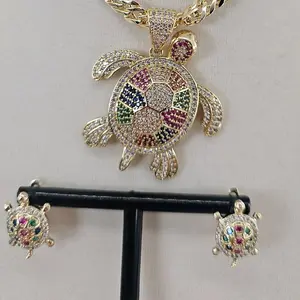 (C50)(22)New turtle set incluide  turtle pendant spanish chain 22 inch and earrings.   limit quantity  14kgoldplated
