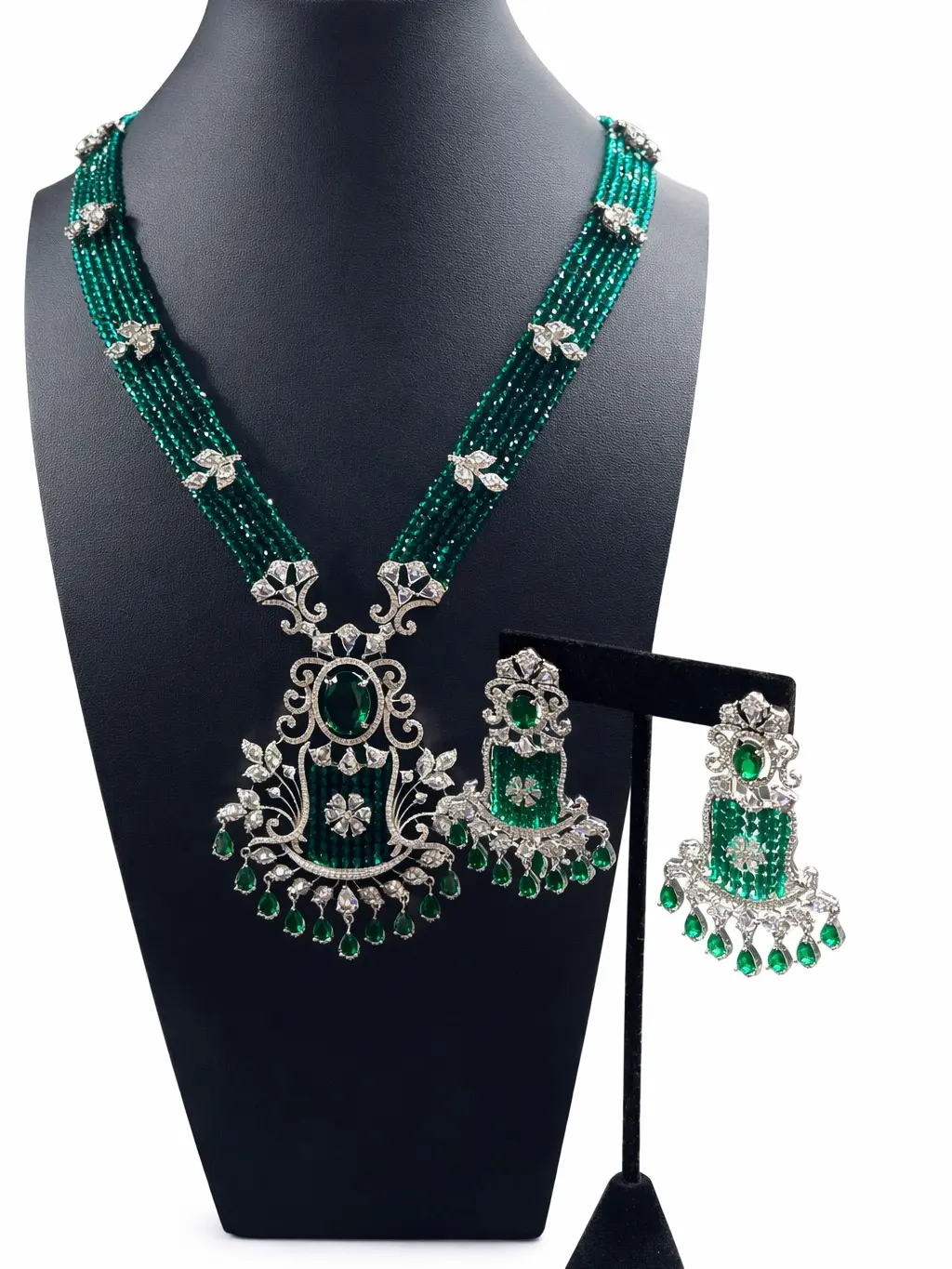 Necklace premium