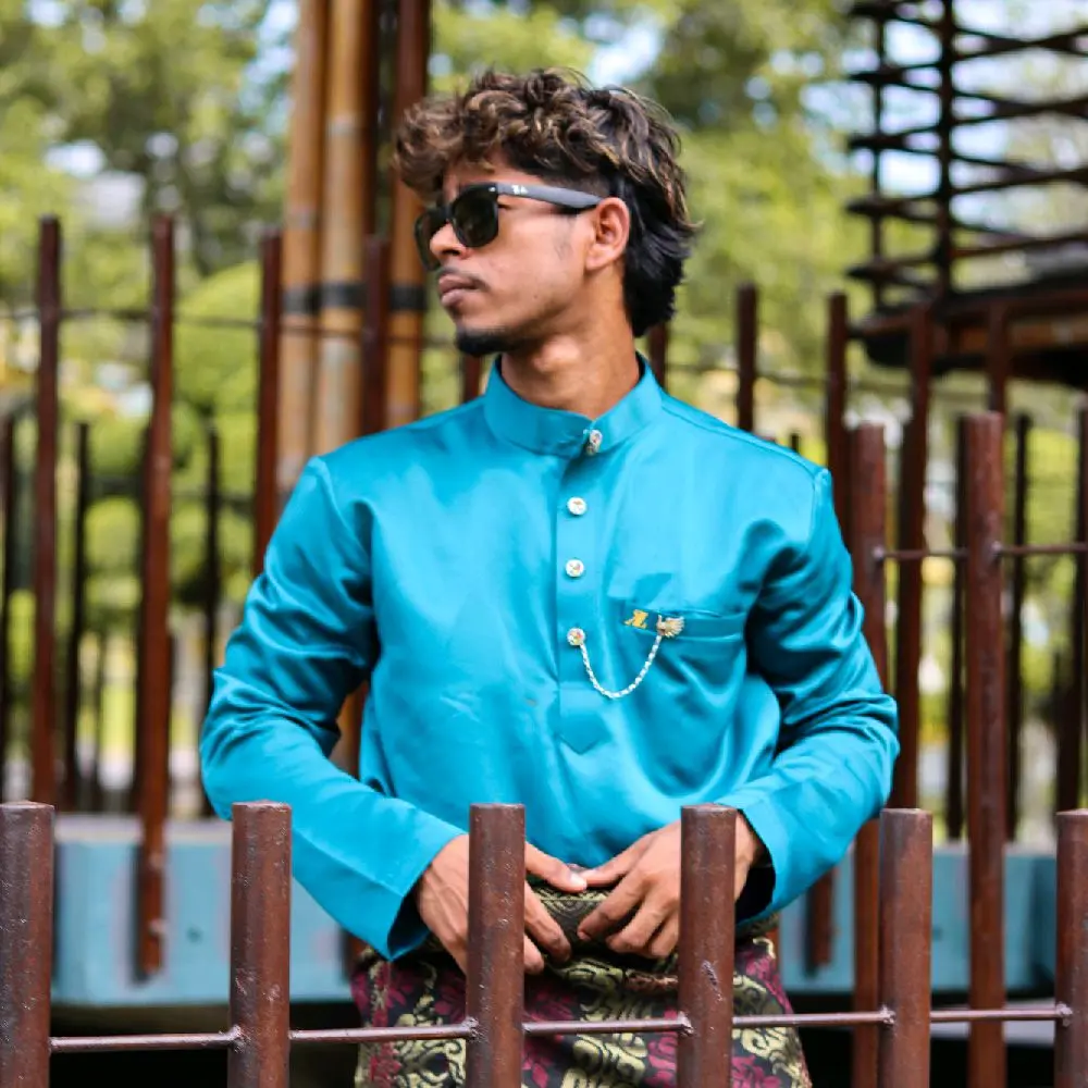 malay traditional clothes by ARAKAN LEGACY