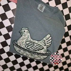 hen on a nest comfort color tee