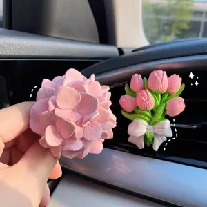 Tulip & Hydrangea Plaster Flower Car Air Freshener, Elegant Floral Car Vent Clip with Soft Natural Scent, Magnetic Secure Fit, Long-Lasting Fragrance for Everyday Driving, Minimalist Car Interior Decor and Gift Idea