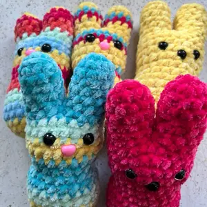 Crochet PEEP BUNNIES