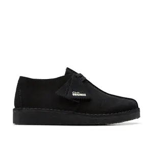 Clarks Originals Womens Desert Trek. Lace Up