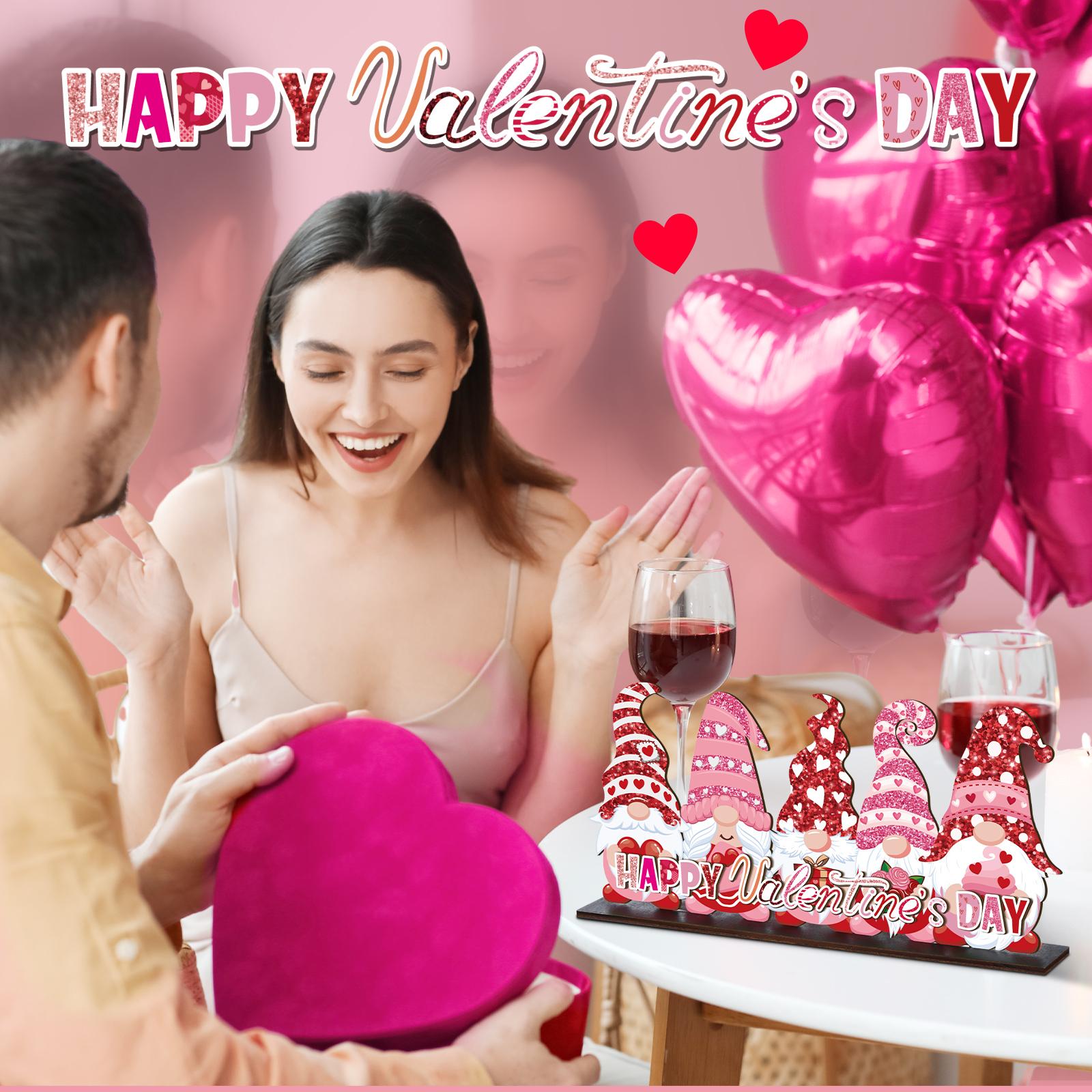 Valentine's Day & St. Patrick's Day Decorations, Reversible Gnome Wooden Table Sign, Love & Luck Double Sided Valentines St. Paddys Day Theme Wooden Standing Blocks Desk Decor Irish Farmhouse Style Centerpiece for Home Office Dinng Table Shelf Tiered Tray