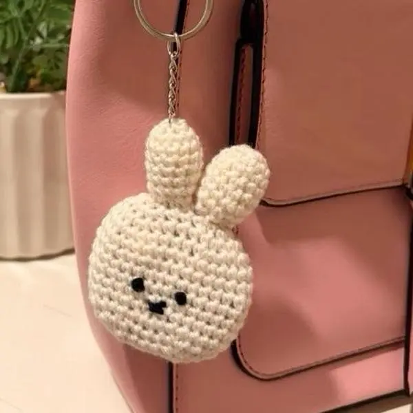 Little Miffy Pouch Keychain - Adorable Crochet Bunny Charm for Handbags and Accessories