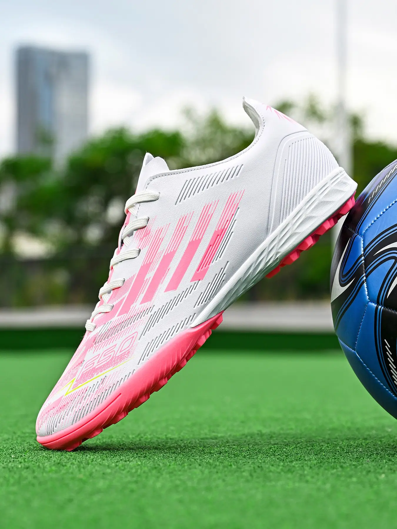 Breathable Men's TF Soccer Cleats Football Cleats for Outdoor Sports, Durable Anti-Slip Design with Strong Grip, Available in Multiple Colors, Soccer Shoes