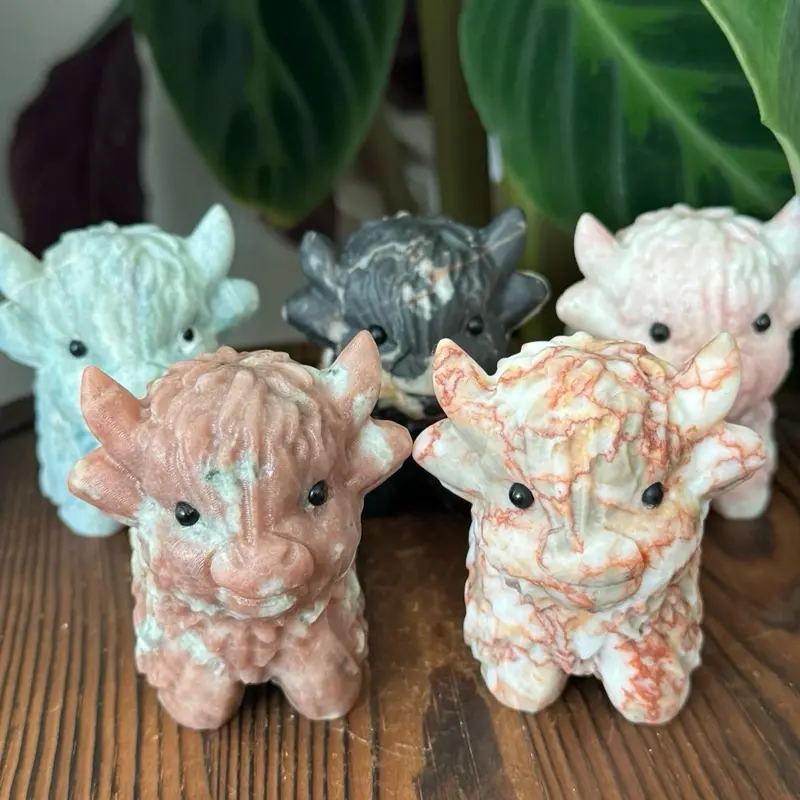 Medium Highland cow crystal stone carvings