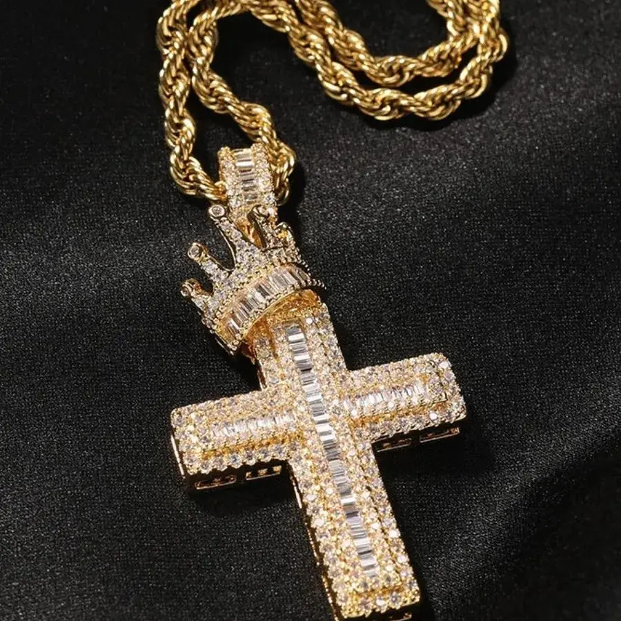 Crown Cross Hip Hop Pendant Necklace Iced Out 5A+ CZ 14K Gold-Plated, fashionable men’s jewelry, fade-resistant jewelry accessories, suitable for everyday wear or special occasions
