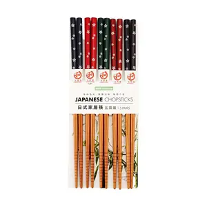 CHAOSUO Japanese Style Chopsticks Set - Natural Bamboo Wood Reusable Chopsticks for Sushi, Ramen, Asian Cuisine - 5 Pairs