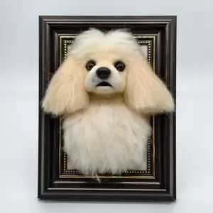 [Customization] Half-Body Needle Felted Portrait in Frame