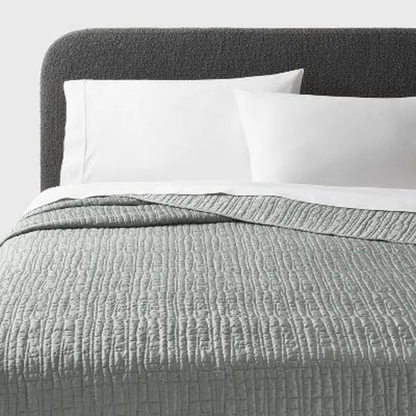 Threshold TENCEL-Lyocell Shell Quilt - 88 inches (w), Cotton-Poly, Casual, Lightweight, Breathable, Cooling, Machine-Washable, Year-Round Bedding