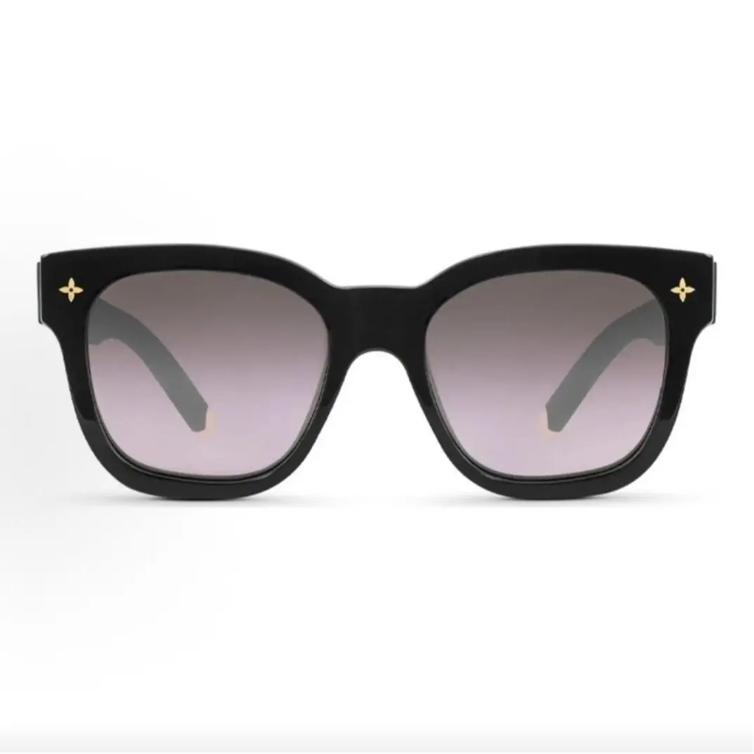 Pre-owned Brand new Louis Vuitton Oversized Square Cat Eye Sunglasses, Gloss Black Acetate Frame / Pink Gradient Lens with Gold Monogram Flower Studs（Do not purchase directly. Contact us for details.）