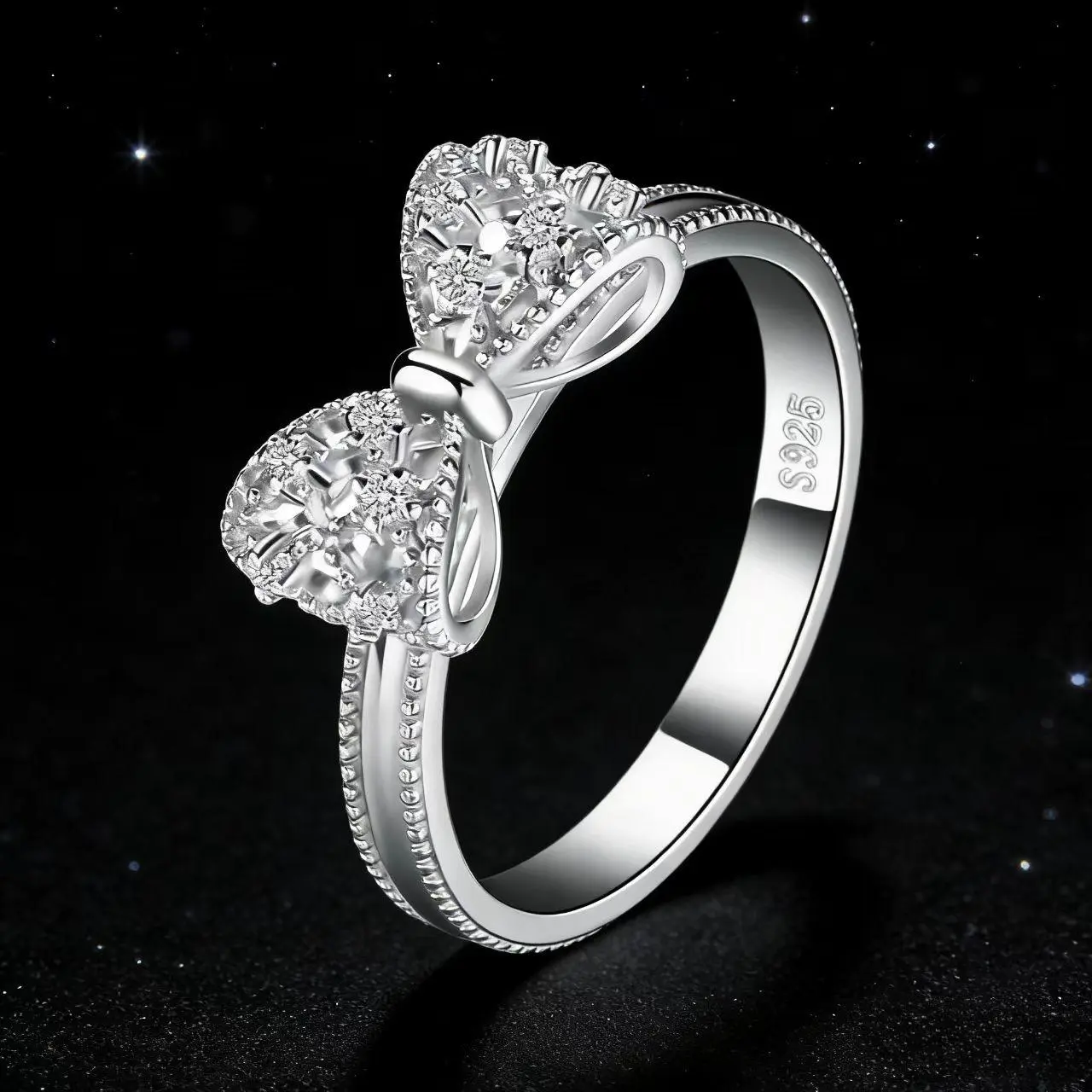 Pure silver promise ring, inlaid with cubic zirconia, suitable as a gift for girls or couples, very suitable for daily wear, Valentine's Day gift