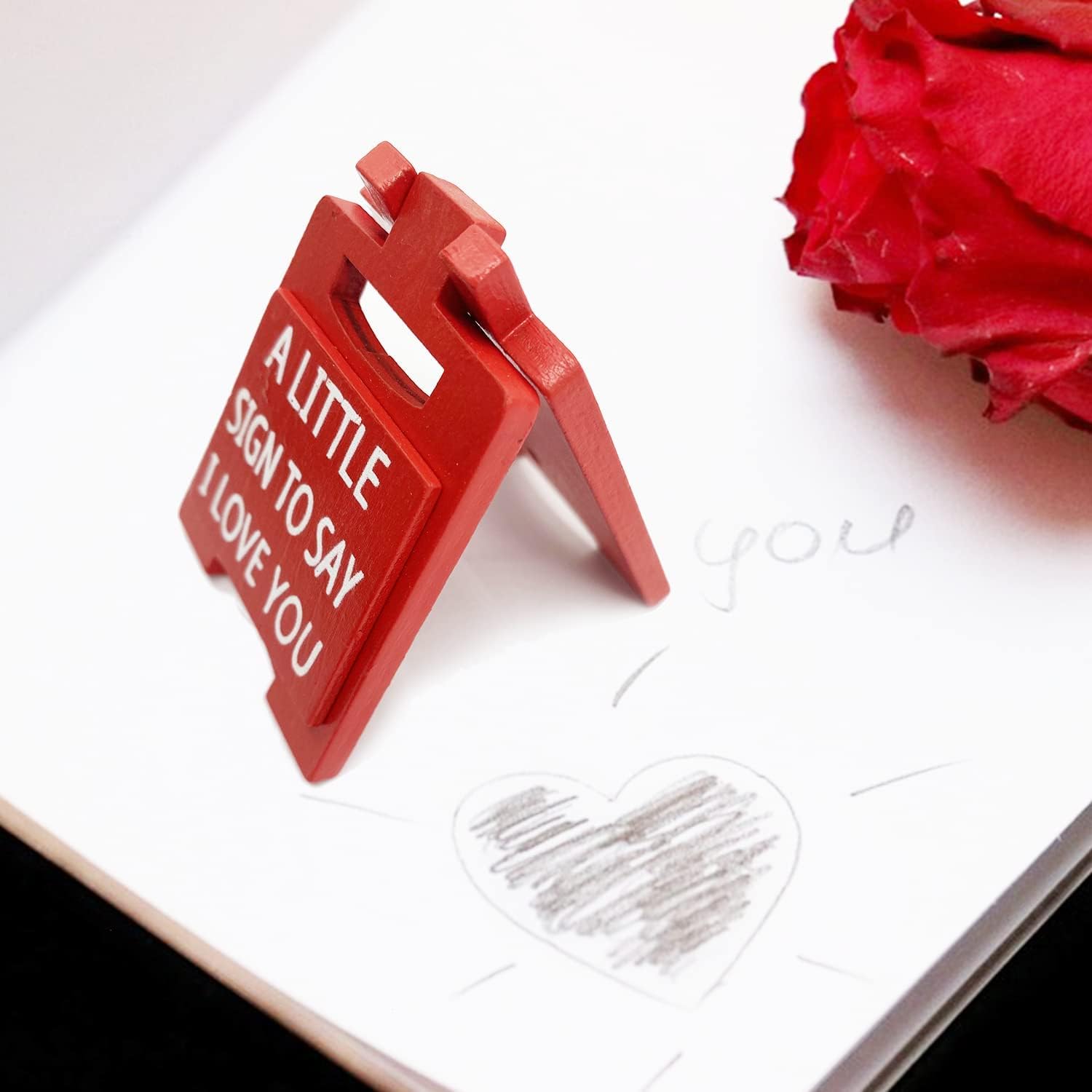 MUNBYN  Mini Sign Love Decoration, Valentines Day Gifts-Romantic "I Love You" Message, Perfect Anniversary, Wedding, or Special Occasion Gift for Him or Her