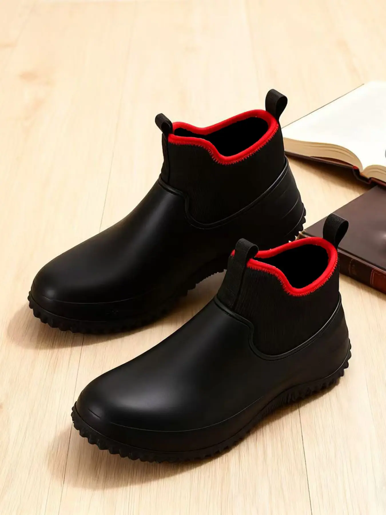 Unisex High Top Waterproof Rain Shoes, Waterproof Ankle Boots, Non Slip Boots, Anti-Slip Oil Resistant Kitchen Boots, Fashionable Outdoor Work Shoes, Protective Footwear Size 36-49