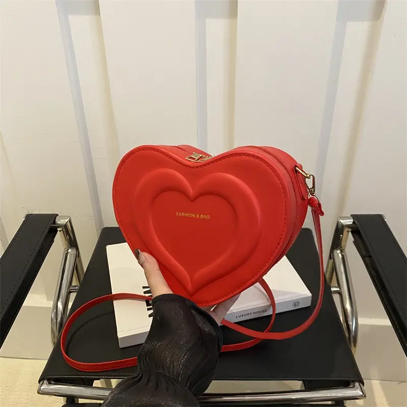 Minimalist Heart Shoulder Bag for Women, Small Adjustable Crossbody Purse, Lightweight Casual Fashion Handbag for Commuting & Dating, Adjustable Crossbody Shoulder, Casual Fashion Bag, Crossbody Bags For Women