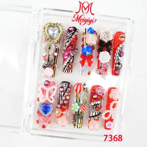 .DP.7368.Heavily Detailed Wearable Nails