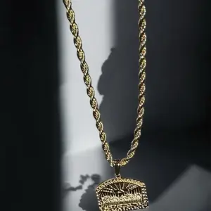 Mid Size Gold Plated The Last Supper in Pendant with a 24 Inch Rope Chain Elegant Necklace Jewelry