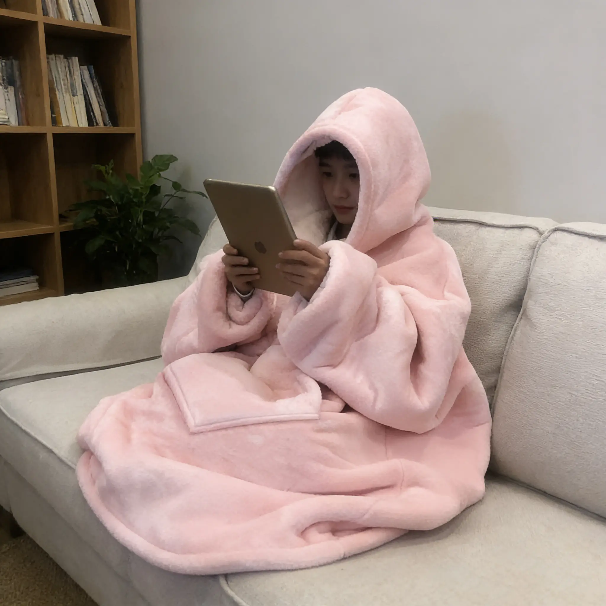 Women's Bohemian Plush Fleece Hoodie Blanket Tops - Oversized Reversible Long Sleeve, Roomy Fit Wrap Sweatshirt with Kangaroo Pocket, All Seasons Adult Leisure Loungewear for Sports Use, Cold Wash Compatible, Long Sleeves
