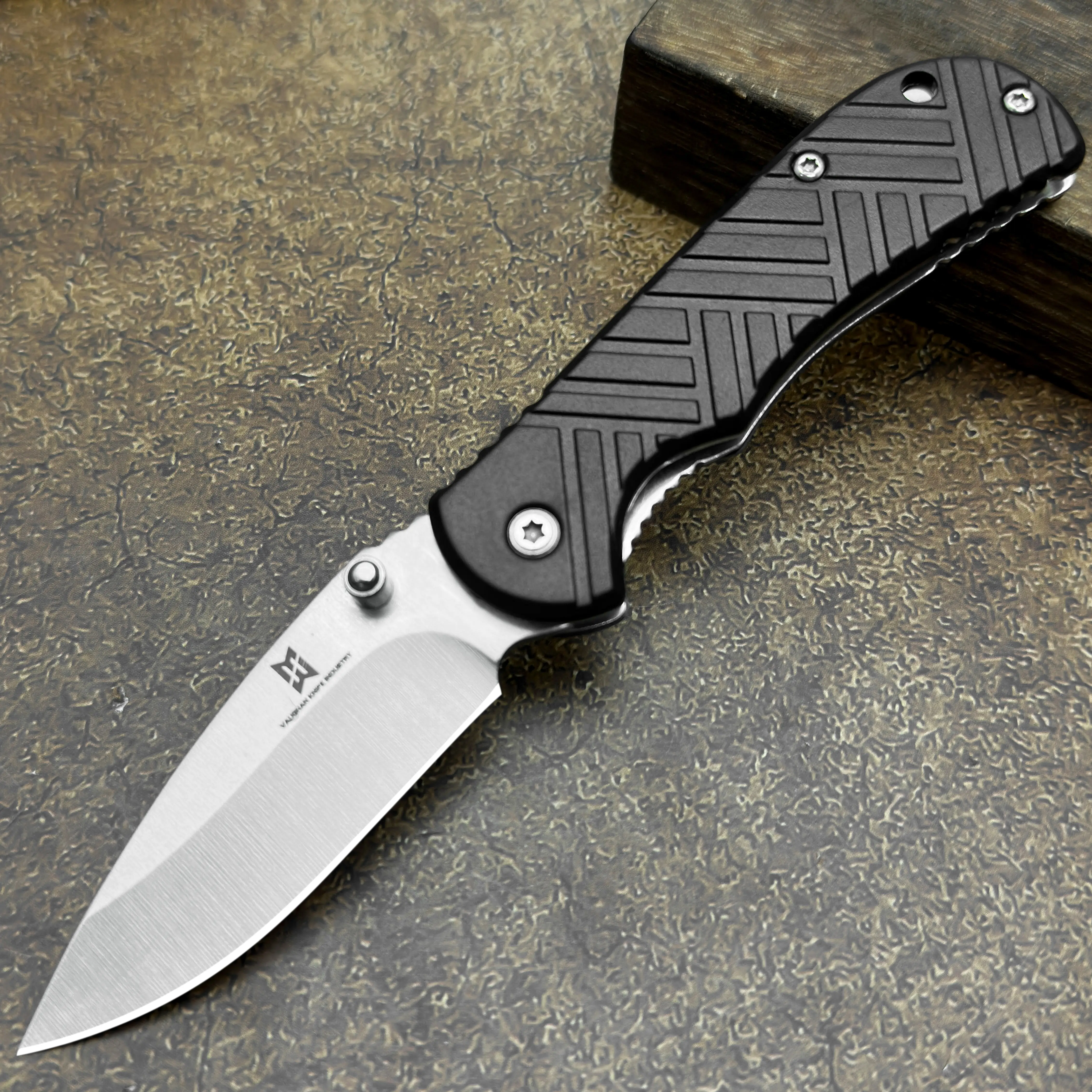 Sharp Folding Pocket Knife, Compact Utility Tool with Textured Non-Slip Grip for Hiking, Camping, and Everyday Light Tasks, Pocket-Friendly