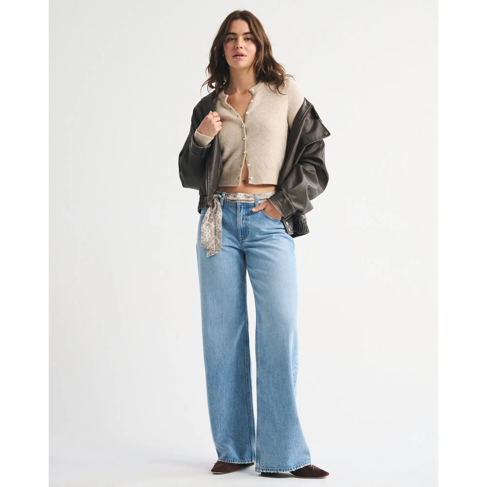 Abercrombie & Fitch Low Rise Ultra Loose Scarf Belted Jean