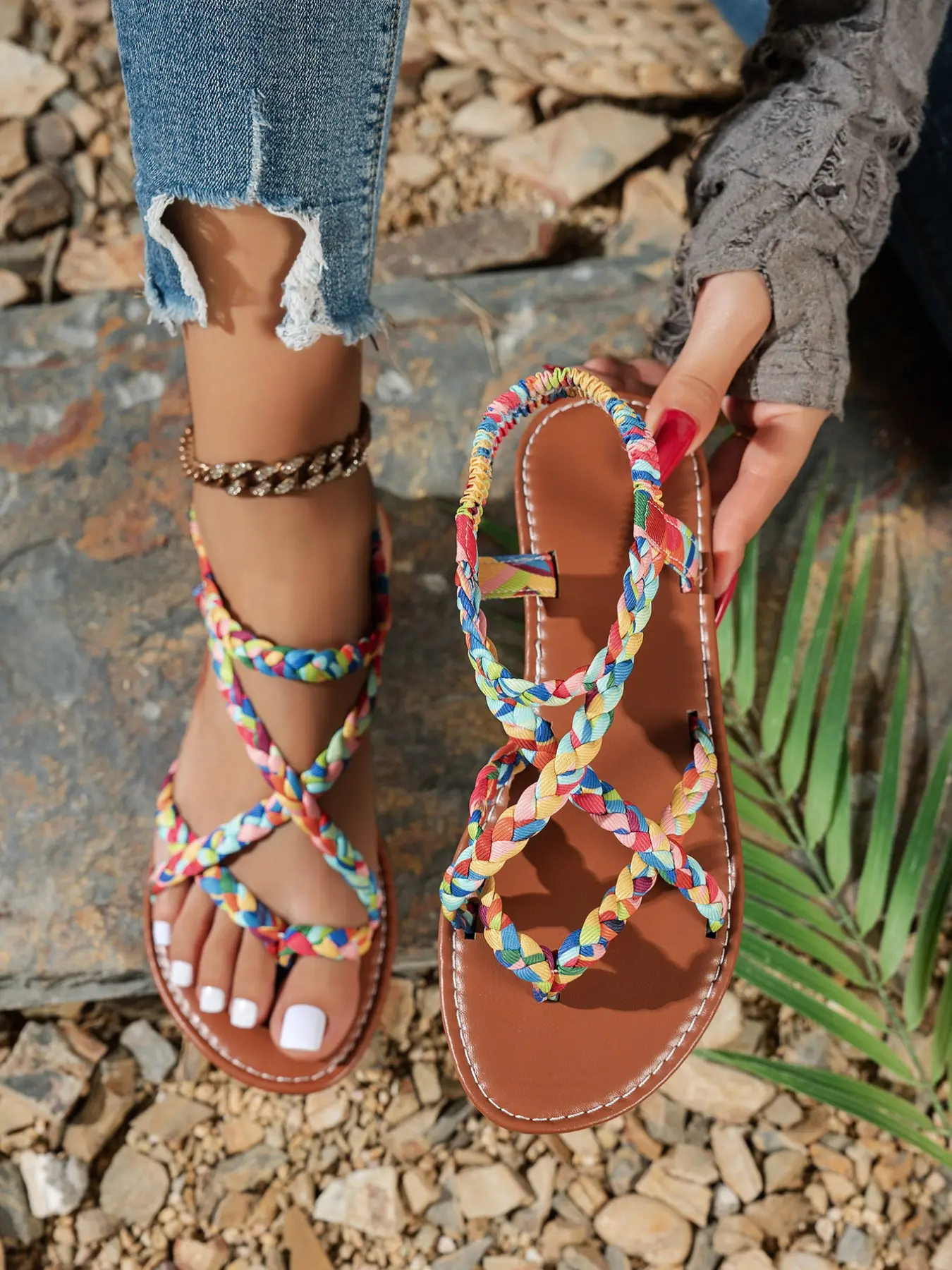 Women's Summer Woven Boho Shoes Casual Sandals with Colorful Floral Pattern, Lightweight Comfortable Design for Casual Occasions