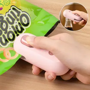 IMOLI sealing machine, portable mini sealing machine for snack bags, built-in cutter, USB rechargeable plastic heat sealer, convenient for food storage, magnetic design, suitable for home, kitchen, pet supplies and camping.